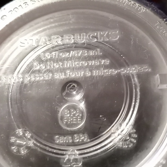 Starbucks Valentine's Day travel mug - Picture 3 of 4